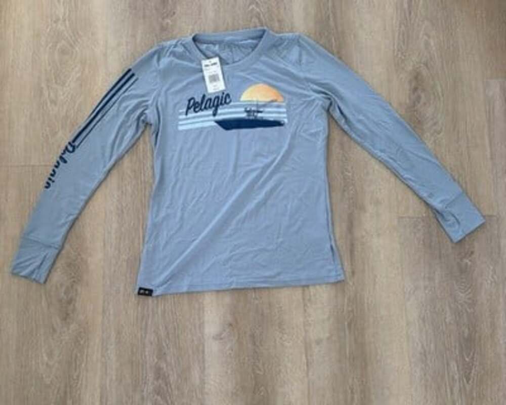 Pelagic Aqua Tek Long Sleeve Men's Blue Size S (18)